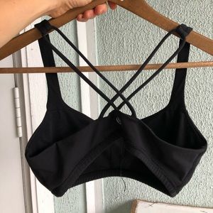 Lululemon Size 4 Bra (black)